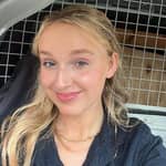 Sitter Profile Image: Olivia R.