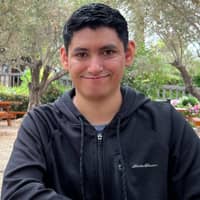 Sitter Profile Image: Hernan O.