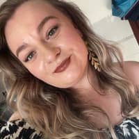 Sitter Profile Image: Iona G.