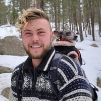 Sitter Profile Image: Saya R.