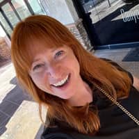 Sitter Profile Image: Shelby R.