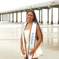 Sitter Profile Image: Julissa A.