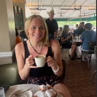 Sitter Profile Image: Anika W.