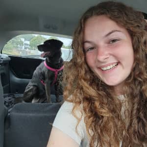 Sitter Profile Image: Enora G.