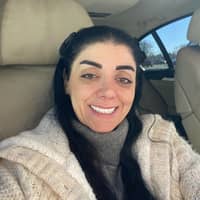 Sitter Profile Image: AZAR T.