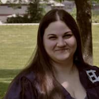 Sitter Profile Image: Dena l.