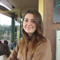 Sitter Profile Image: Su K.