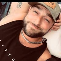 Sitter Profile Image: Ryan W.