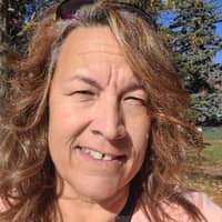 Sitter Profile Image: Deborah E.