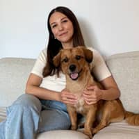 Sitter Profile Image: Eliana S.