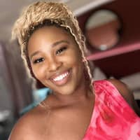 Sitter Profile Image: LA DAYIJA N.