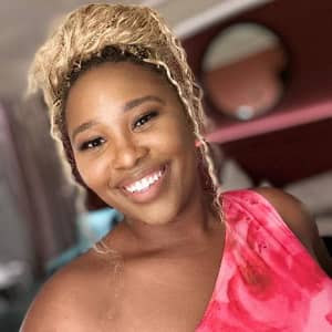 Sitter Profile Image: LA DAYIJA N.