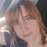 Sitter Profile Image: Sarah H.