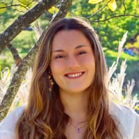 Sitter Profile Image: Zoe A.