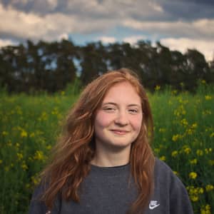 Sitter Profile Image: Melina S.