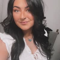 Sitter Profile Image: Kayla L.