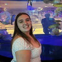 Sitter Profile Image: Annalise S.