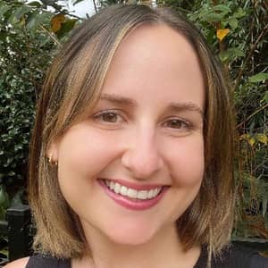 Sitter Profile Image: Alyssa H.