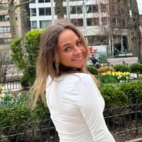 Sitter Profile Image: Sophie S.