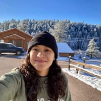 Sitter Profile Image: Sabrina G.