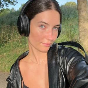 Sitter Profile Image: Barbara E.