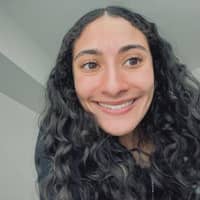 Sitter Profile Image: Yahaira C.