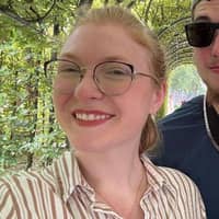 Sitter Profile Image: Halley R.