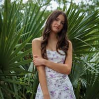 Sitter Profile Image: McKenzie B.