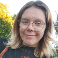 Sitter Profile Image: Annika R.