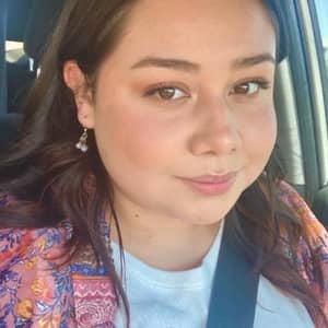 Sitter Profile Image: Cynthia R.