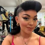 Sitter Profile Image: Zoe G.