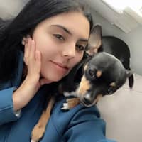 Sitter Profile Image: Roselyn C.