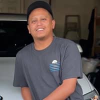 Sitter Profile Image: Joel R.