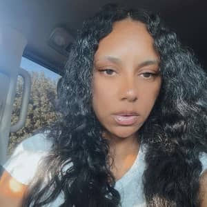 Sitter Profile Image: Domitria K.