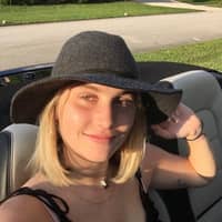 Sitter Profile Image: Kait H.