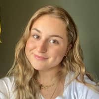 Sitter Profile Image: Alicia C.