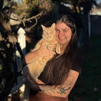 Sitter Profile Image: Olivia D.