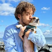 Sitter Profile Image: Lucas H.