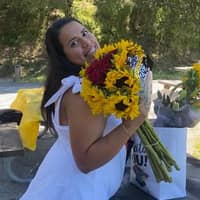 Sitter Profile Image: Bethany L.