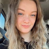 Sitter Profile Image: Zoey W.