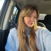 Sitter Profile Image: Bailey M.