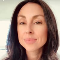 Sitter Profile Image: Hillary M.