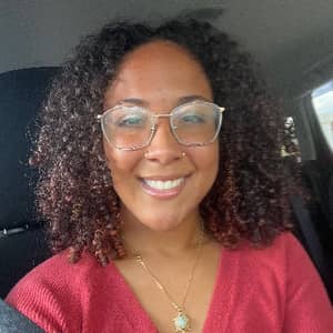 Sitter Profile Image: Mikayla C.