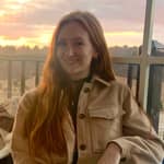 Sitter Profile Image: Juliette V.