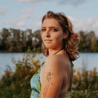 Sitter Profile Image: Taylor G.