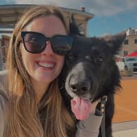 Sitter Profile Image: Emma S.