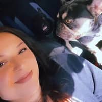 Sitter Profile Image: Emily S.