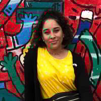 Sitter Profile Image: Angela D.