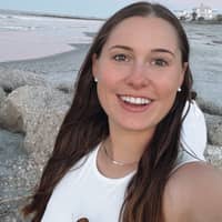 Sitter Profile Image: Katie S.