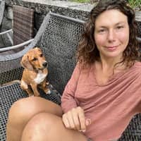 Sitter Profile Image: Seanna F.